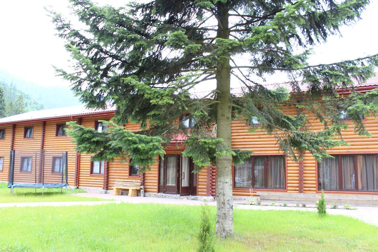 Sokolyne Gnizdo Hotel Korostov ภายนอก รูปภาพ