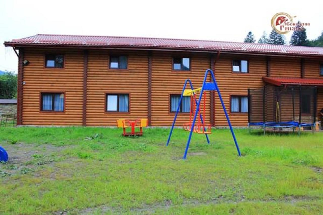 Sokolyne Gnizdo Hotel Korostov ภายนอก รูปภาพ